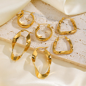 Kadınlar için paslanmaz çelik düzensiz şekilli geometrik altın top küpe toptan yuvarlak kare U C şekilli bükülmüş küpe - Product Image 3