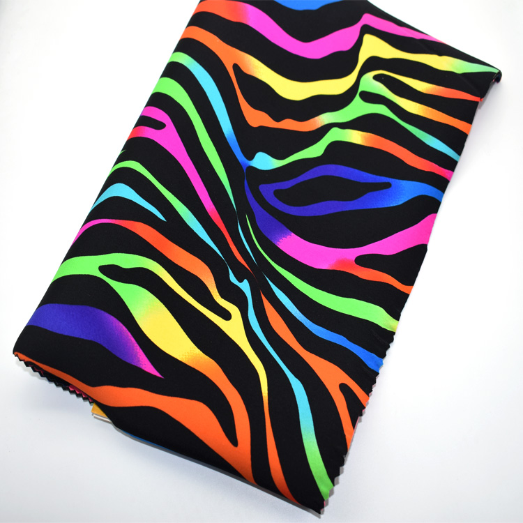 Изготовленная на заказ Неопреновая полиэфирная ткань 2 мм для обеденных сумок, рукава для ноутбука двора