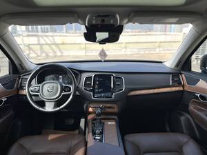 Auto Usado <span class=keywords><strong>2019</strong></span> <span class=keywords><strong>XC</strong></span> <span class=keywords><strong>90</strong></span> T6 con Caja de Cambios Automática, Asientos de Cuero, Cámara Trasera, Volante a la Izquierda, Portaequipajes de Techo de Aleación de Aluminio - Product Image 5