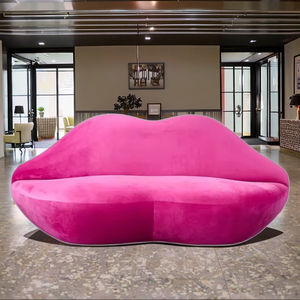 Venta al por mayor decoración moda labios terciopelo rojo labios sofá estilo algodón sofá diseños rojo labio sofá - Product Image 1
