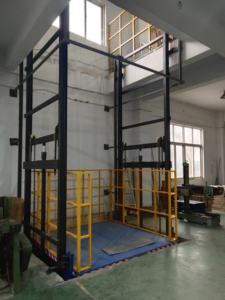 Elevador Hidráulico Pequeño para Carga, Directo de Fábrica ZHONGXIANG, para Hogares, Granjas e Industrias, Nuevo, Tamaño de Mesa Personalizable - Product Image 3