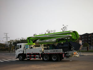 Camion <span class=keywords><strong>Pompe</strong></span> à flèche en béton avec le loyer pour la construction de bâtiments - Product Image 3