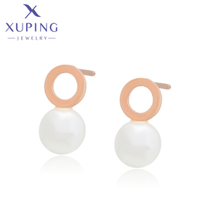A00901175 Xuping Sieraden Mode Sieraden Elegante Romantische Klassieke Parel <span class=keywords><strong>Rose</strong></span> Goud Kleur Rvs Oorbellen - Product Image 1
