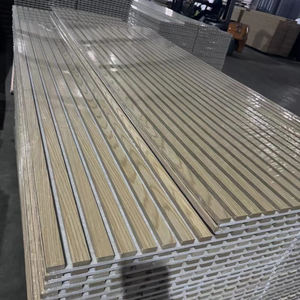 Moderno 600*2400Mm Panel de madera acústica curvo 3D Pet MDF decoración de pared insonorizada para casa y hoteles - Product Image 2