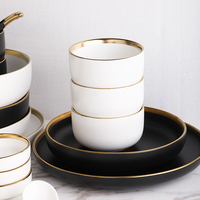 Service de table de mariage de luxe cuillère en poterie bol assiette en céramique garniture en or matériau bois écologique hôtel restaurants de haute qualité