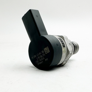 0281006075 клапан сброса давления в топливной рампе для VW AMAROK EOS GOLF PASSAT POLO SHARAN 2,0 TDI 057130764AB 03L130089J DRV - Product Image 1