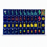 Tuiles de Mahjong américaines en acrylique translucide bleu foncé, gravées au laser et imprimées UV avec des caractères en bambou, points, vent, fleur, joker