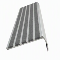Profilé de marche d'escalier courbé antidérapant, bande de finition personnalisable pour bordure d'escalier, bande de transition superposée, moulure d'escalier jaune