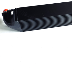 Intercooler in Alluminio per <span class=keywords><strong>Mercedes</strong></span> W176 <span class=keywords><strong>A160</strong></span> A180 A200 A220 1.6L 2.0L M270 2012-2018 - Vendita Calda - Product Image 2