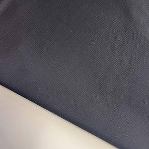 Высококачественная ткань саржевого переплетения (82% полиамид + 18% спандекс), эластичная, антибактериальная, влагоотводящая, в клетку, средней плотности, для пошива одежды, костюмов и спортивной одежды. - Product Image 3