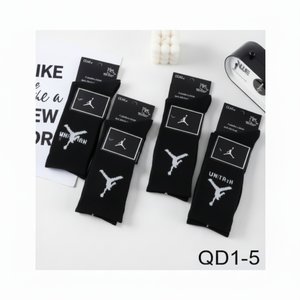 Calcetines de hombre de alta calidad marca de imitación - Product Image 1
