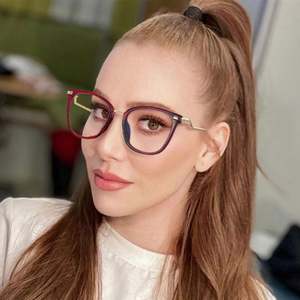 Gafas Ópticas de Moda Vintage 2021 para Mujer, Monturas de Gafas TR90 con Protección Contra la Luz Azul - Product Image 1