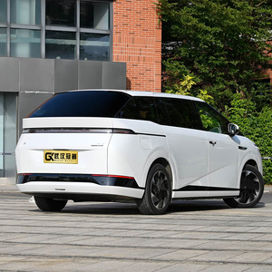 Voitures d'occasion Xpeng X9 électriques avec moteur électrique 2025, prix abordable, faible kilométrage, à vendre, livraison mondiale, inspection professionnelle - Product Image 3