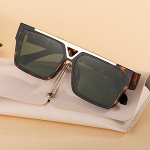 Nouvelles lunettes de soleil polarisées de style européen et américain pour hommes, monture carrée, protection UV400, monture en plastique et métal, verres TAC, type 3 - Product Image 1