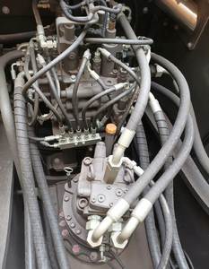 รถขุดไฮดรอลิกแบบตีนตะขาบอเนกประสงค์รุ่นใหม่ E6215H น้ำหนัก 21.5 ตัน ทรงพลัง ประสิทธิภาพสูง - Product Image 2