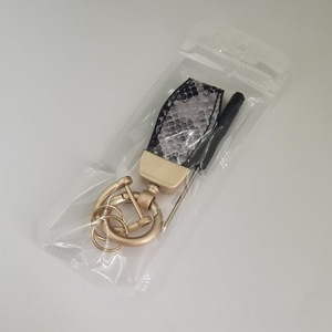 Llavero de coche de cuero con diseño de piel de serpiente, estilo chino, de lujo, <span class=keywords><strong>mini</strong></span>, personalizado, para bolso, con logotipo personalizado - Product Image 3