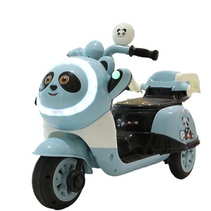 Voiture électrique pour enfants, <span class=keywords><strong>tricycle</strong></span> à batterie pour bébés de 2 à 4 ans, cadeau idéal, voiture pour bébé - Product Image 2