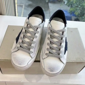 Chaussures de créateur de luxe en tissu extensible respirant à lacets, baskets blanches en maille, antidérapantes, confortables, tendance mode - Product Image 6