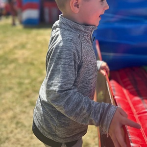 Logo personnalisé bébé enfants quart de fermeture éclair léger <span class=keywords><strong>50</strong></span> + UPF 4 voies extensible 92% polyester 8% Spandex enfant en bas âge garçons 1/4 pull à fermeture éclair - Product Image 3