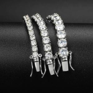 Bracelet à breloques en argent sterling 925 avec moissanite, style tennis, chaîne à maillons, bijoux de mode hip-hop, accessoire de style urbain - Product Image 6