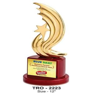 รางวัลโล่โลหะรูปดาวแบบกำหนดเองที่เป็นที่ต้องการมากที่สุดสำหรับการมอบรางวัลในองค์กรหรือการขอบคุณพนักงาน มีจำหน่ายในราคาที่ดี - Product Image 2