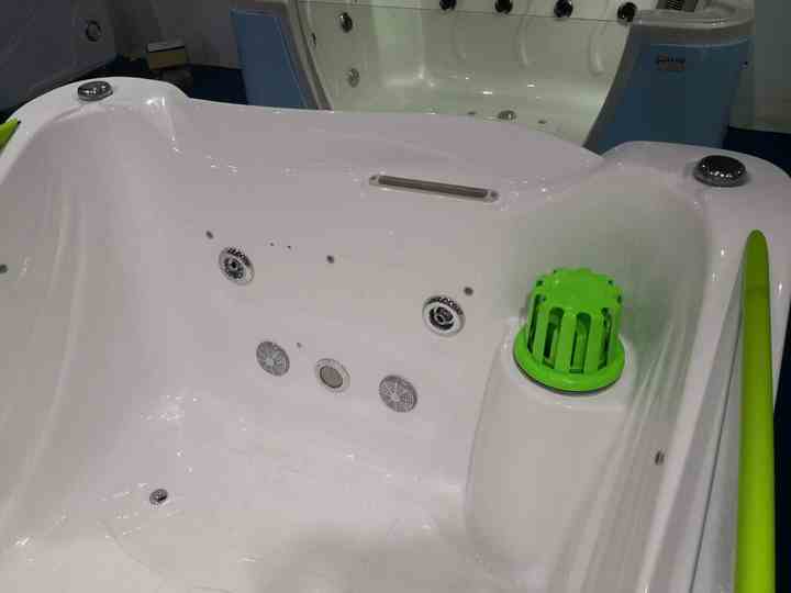 Manufacturing Acrylic Bathtub Caddy/wood Burning Hot Tub Baby Bath 18w Japanese Japan Tube