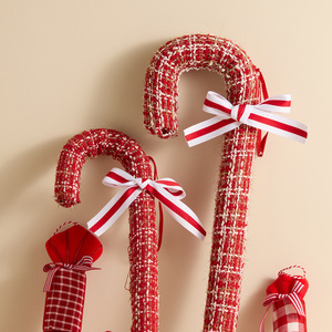 Boules de Noël en mousse imprimées en sérigraphie à rayures rouge et blanches motif canne à sucre et à carreaux, pendentifs montgolfières et décorations d'arbre - Product Image 4