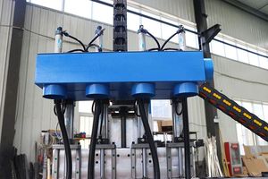 เครื่องแกะสลักซีเอ็นซีไม้แบบหลายหัว 1325 4 แกน พร้อมมอเตอร์แกนหมุน 4x3.5 กิโลวัตต์ ระบบ Syntec PLC สำหรับโรงงานเฟอร์นิเจอร์ - Product Image 6