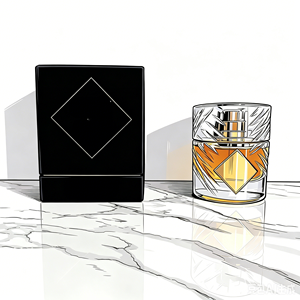 <span class=keywords><strong>Profumo</strong></span> Unisex EDP 50ml Aromatico Verde Lunga Durata Bottiglia in Vetro Cristallo Placca Dorata Scatola Nera Opaca Disponibile all'Ingrosso - Product Image 5