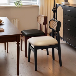 เก้าอี้รับประทานอาหารสไตล์เรโทรสไตล์ฝรั่งเศส2025เก้าอี้มือ<span class=keywords><strong>สอง</strong></span>เฟอร์นิเจอร์ไม้เนื้อแข็งสำหรับโต๊ะอาหาร - Product Image 6