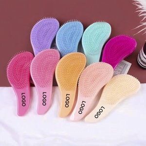 Peigne de coiffure personnalisé avec logo, nouveau coloris bonbon, peigne à dents larges lisse, brosse à cheveux massante, vente en gros - Product Image 1