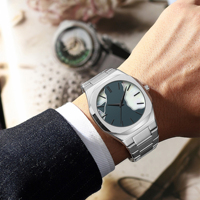 Montre-bracelet décontractée et professionnelle pour homme, personnalisée OEM, en gros, avec cadran unique en forme de coquille, bracelet en acier inoxydable, étanche, mouvement à quartz octogonal