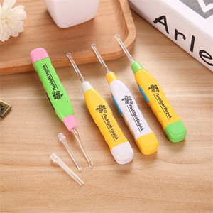 Illuminated <b>Ear</b> <b>Pick</b> A1185 Plastic <b>Ear</b> Wax Removal Tool With Light For Adults And Children - Product Image 1