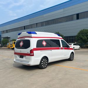 <span class=keywords><strong>Ambulancia</strong></span> Móvil de UCI Tipo 1 <span class=keywords><strong>con</strong></span> Chasis Europeo, <span class=keywords><strong>Ambulancia</strong></span> de Cuidados Críticos <span class=keywords><strong>con</strong></span> Suministro de Oxígeno - Product Image 1