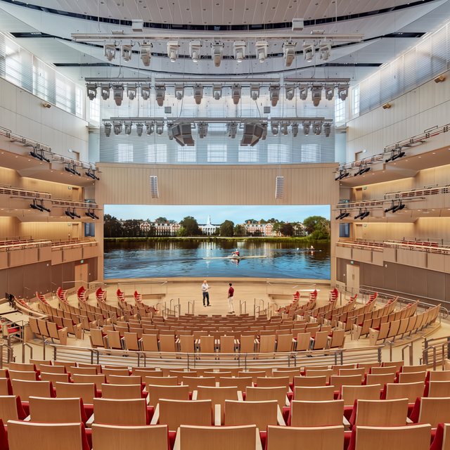 Ultra-thin 8K HD Fine Pixel Pitch P1.25 P1.86 P2 P2.5 Indoor Fixed Mirco LED Display Screen for Education/University Lecture