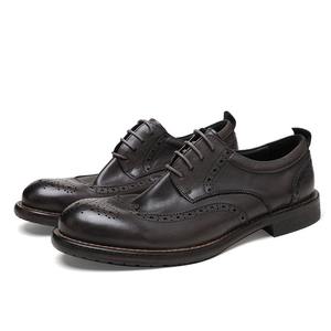 Zapatos planos italianos de alta calidad para hombre con diseño transpirable, hechos a medida para ocasiones formales, bodas y uso empresarial. - Product Image 2
