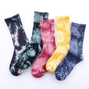 Nuove coppie di cotone alla moda addensano calze sportive da uomo e da donna con stampa Tie-dye - Product Image 1