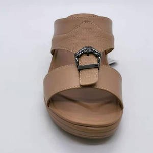 Sandales d'été ouvertes et confortables pour hommes, pantoufles en PU et arabes, nouvelle collection 2020 - Product Image 6