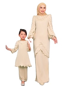 Vente en gros OEM Malaisie <span class=keywords><strong>Kurung</strong></span> pour enfants en mousseline de soie, vêtements musulmans, <span class=keywords><strong>Baju</strong></span> <span class=keywords><strong>Kurung</strong></span> moderne pour enfants - Product Image 1