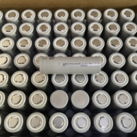 Batteries LiNiMnCoO2 à semi-conducteurs 21700 5000mAh 90A 4m 40A de Grade A Tenpower en gros, 3.6V, 1000 cycles, pour outils électriques UPS