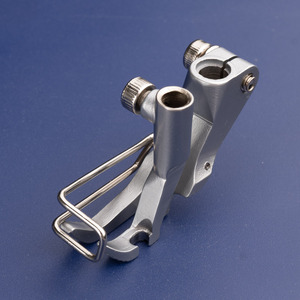 Piedino Premistoffa 0367 220283 220343 / 0067 220713 220703 per Durkopp <span class=keywords><strong>Adler</strong></span> 367,767,867,868,669 1767 Jukl LU-1509N,1511N Brother LS2-B891 - Product Image 3
