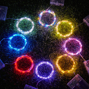 أضواء سلسلة نحاسية صغيرة للكريسماس تعمل بالبطارية، 10 أمتار، 100 مصباح LED، رفيعة للغاية، إضاءة دافئة بيضاء للاستخدام الداخلي مع صندوق بطارية - Product Image 5