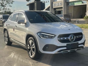 Mercedes Benz <span class=keywords><strong>GLA</strong></span> Class 2020 GLA2 Usado, Volante a la Izquierda, SUV <span class=keywords><strong>de</strong></span> Gasolina <span class=keywords><strong>de</strong></span> <span class=keywords><strong>Segunda</strong></span> <span class=keywords><strong>Mano</strong></span> para Exportación - Product Image 3