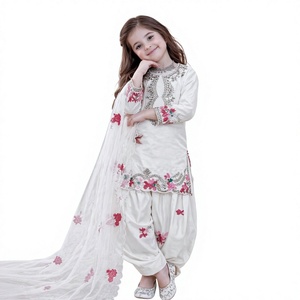 Nouvelle Collection Tendance : Ensemble Sharara et Dupatta en Crêpe Naturel Pur, Style Designer, pour Filles, Idéal Mariage et Fêtes de Diwali - Product Image 1