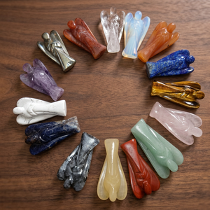 Figurine d'ange en fluorite bleue faite à la main, sculpture en pierre semi-précieuse, décoration artisanale pour la maison - Product Image 2