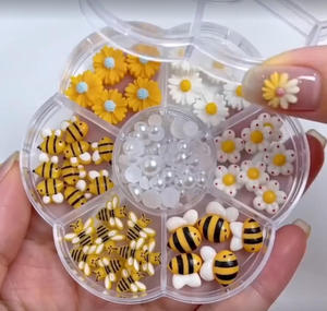 7Grids Adornos de Resina Mixta para Uñas con Diseño de Abeja, Margarita y Perla, <span class=keywords><strong>3D</strong></span> de Base Plana, Pequeña Margarita Silvestre, Joyería Kawaii de Abeja, Decoración DIY para Uñas - Product Image 2