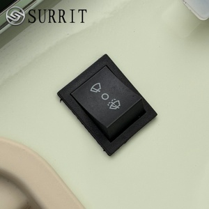 รถสามล้อไฟฟ้าสำหรับขี่แบบสบายๆ พร้อมที่นั่งผู้โดยสาร จอ LCD รถสามล้อไฟฟ้าสำหรับครอบครัว 2 ที่นั่ง เหมาะสำหรับการเดินทางท่องเที่ยวแบบครอบครัว - Product Image 3