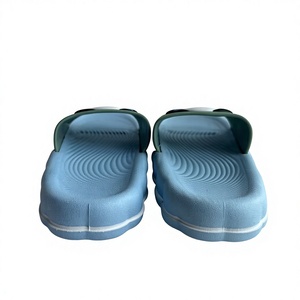 Sandalias de Casa con Punta Abierta y Suela Acolchada de EVA de 17MM, Diseño de Dibujos Animados en Azul Claro, Unisex, para Todas las Temporadas - Product Image 3