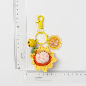 Nueva llegada creativo hecho a mano <span class=keywords><strong>de</strong></span> lana <span class=keywords><strong>de</strong></span> punto <span class=keywords><strong>de</strong></span> ganchillo llavero <span class=keywords><strong>de</strong></span> caqui <span class=keywords><strong>cosas</strong></span> buenas suceden hilo colgante cacahuete pequeño regalo encanto - Product Image 6