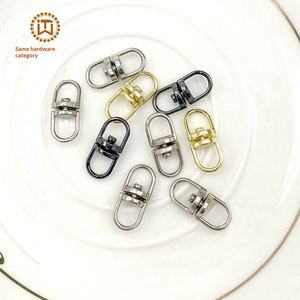 Vente en gros d'usine : Mousquetons en alliage de zinc en forme de 8, anneaux universels pivotants pour porte-clés DIY, style moderne et minimaliste - Product Image 2